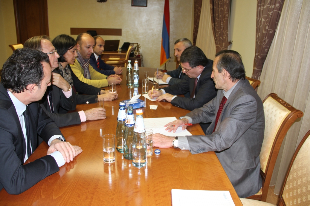 Աշխատանքային հանդիպում «Վեոլլա»/«Երևան ջուր» ընկերության հետ