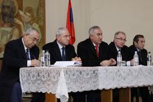ՀՀ գյուղատնտեսության նախարար Սերգո Կարապետյանն Արագածոտնի մարզում կարևորել է կոոպերատիվների հիմնումը