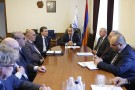 Премьер-министр представил аппарату Государственного комитета водного хозяйства новоназначенного руководителя комитета