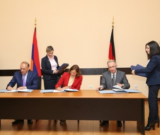 KFW բանկի և ՀՀ միջև ստորագրվել են ավելի քան 50 մլն եվրոյի դրամաշնորհային և վարկային համաձայնագրեր՝ ուղղված ջրային տնտեսության բարելավմանը